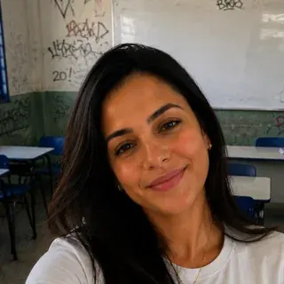 Letícia Costa